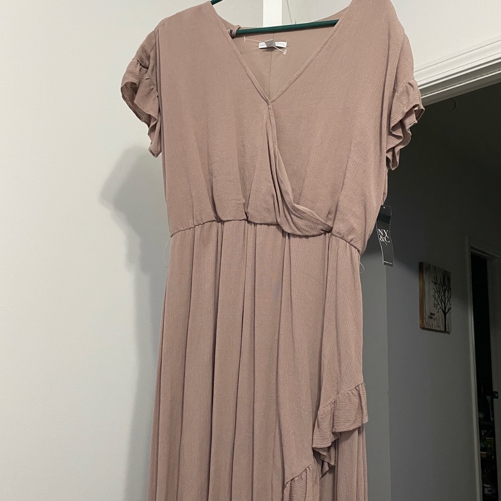 New York and Company Midi Dress